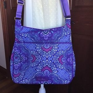 Vera Bradley Lighten Up Slim Crossbody Bag Purple Lilac Tapestry Inner Pockets.